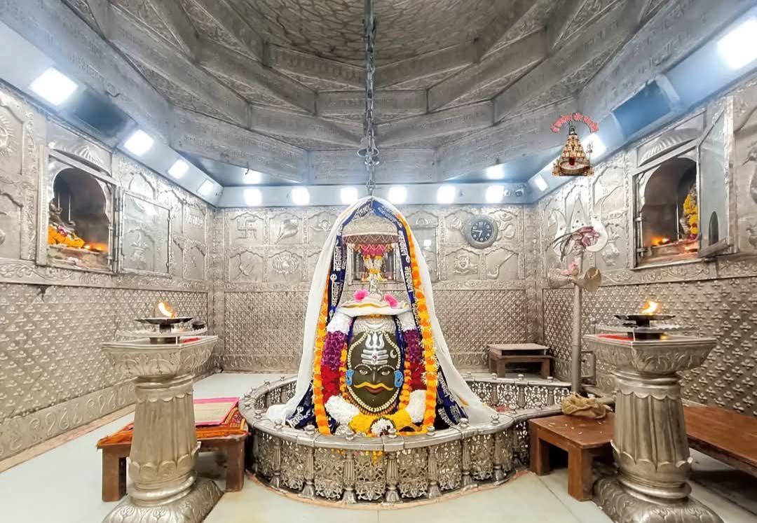 Decorated Mahakal Shiva lingam inside the shrine