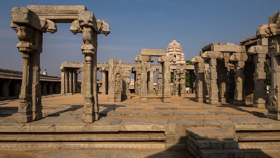 Lepakshi Veerabhadra Temple