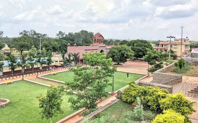 Shri Manik Prabhu Samsthan, Maniknagar