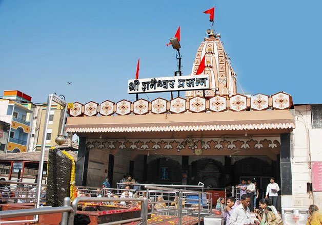 Shani Shingnapur Temple