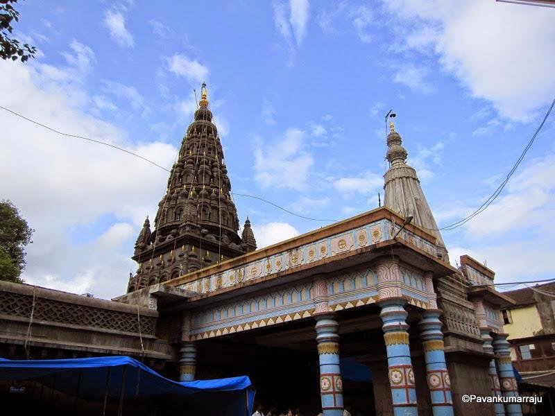 Sant Dnyaneshwar Samadhi Mandir, Alandi